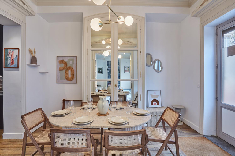 Others 5, Apartment St Germain des pres by Studio Prestige, Paris