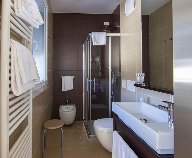 Bathroom 5, TH Cadore - Hotel Antelao, Belluno