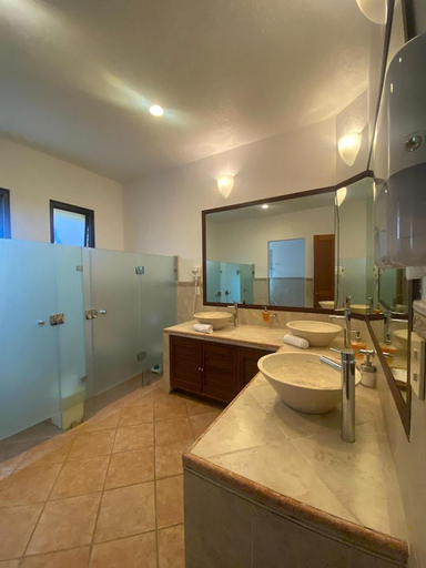 Bathroom 5, La Buena Vibra Wellness Resort & Spa, Tepoztlán