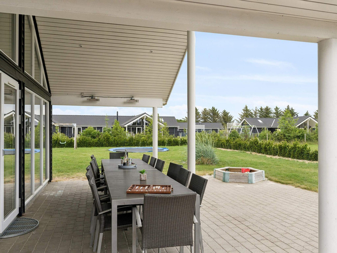 Others 5, Luxury Retreat With Pool, Varde