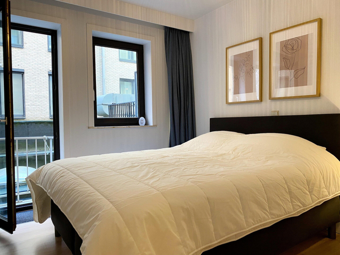 Bedroom 3, Apartment in Nieuwpoort by the Beach, West-Vlaanderen