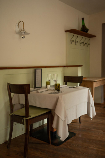 Food & Drinks 5, Hotel Weingut Stroblhof, Bolzano
