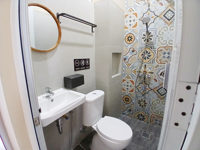 Bathroom 5, Casa de Java Jogja, Sleman