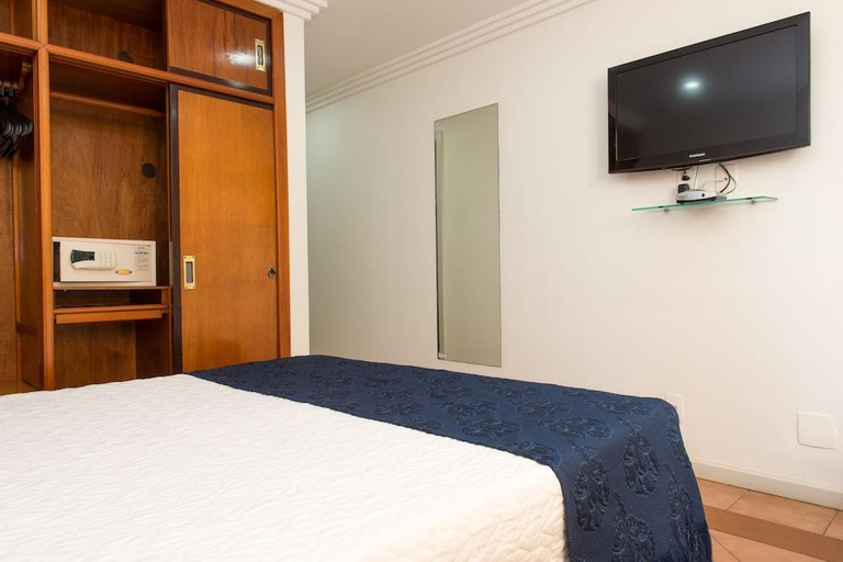 Bedroom 3, Hotel Solar do Amanhecer, Niterói