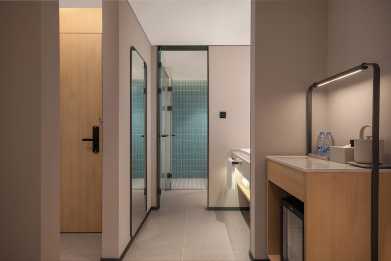 Bathroom 5, Holiday Inn Express WUHAN JIANGHAN ROAD by IHG, Wuhan