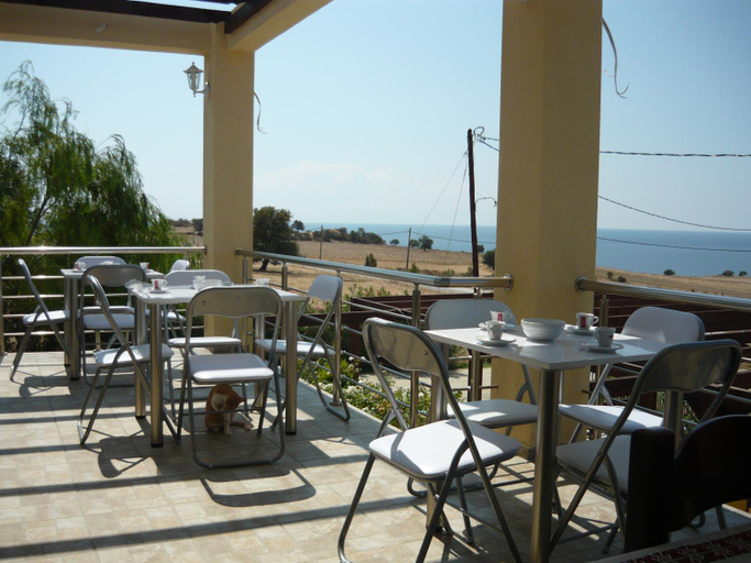Food & Drinks 4, Victory Apartments & Hotel (Block C), East Macedonia and Thrace