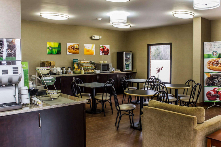 Food & Drinks 4, Quality Inn Kinston, Lenoir