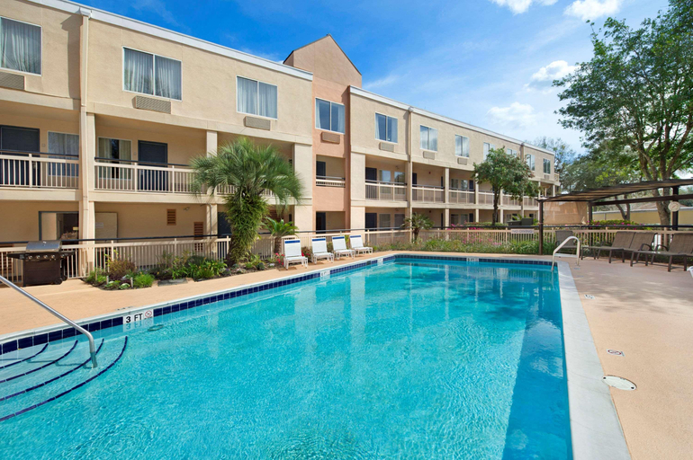 Sport & Beauty, Baymont by Wyndham Gainesville, Alachua