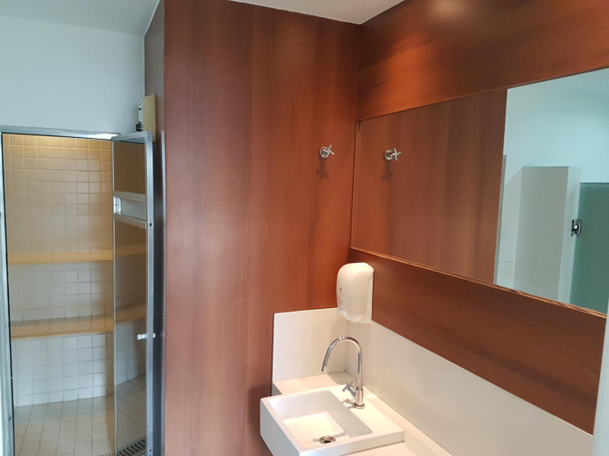 Bathroom 4, Hotel Solar do Amanhecer, Niterói