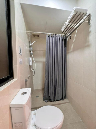 Bathroom 4