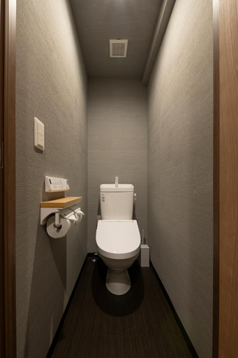 Bathroom 4, Shirakabanoyado - NANIWA 白樺の宿 - なにわ SELF CHECK IN ONLY, Osaka