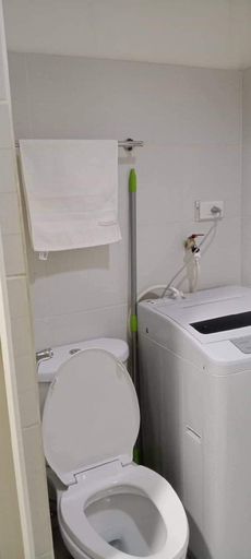 Bathroom 4, King M Sea Residence, Pasay City