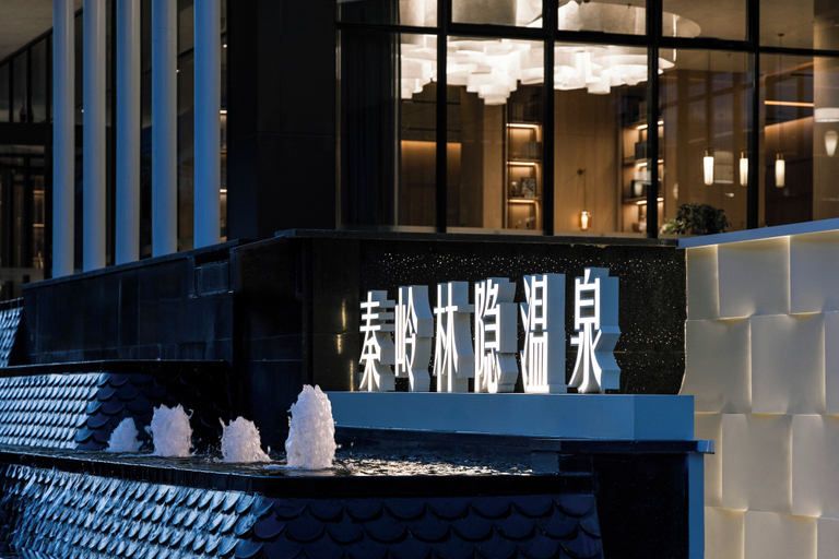 Exterior & Views 3, Oclinda de flori cu izvor termal Lin Yin, Shangluo