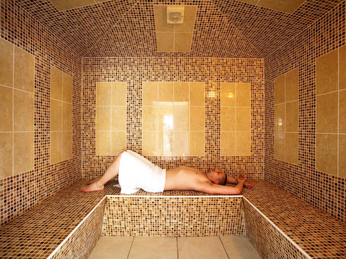 Bathroom 5, Mercure Cabourg - Hotel & Spa, Calvados