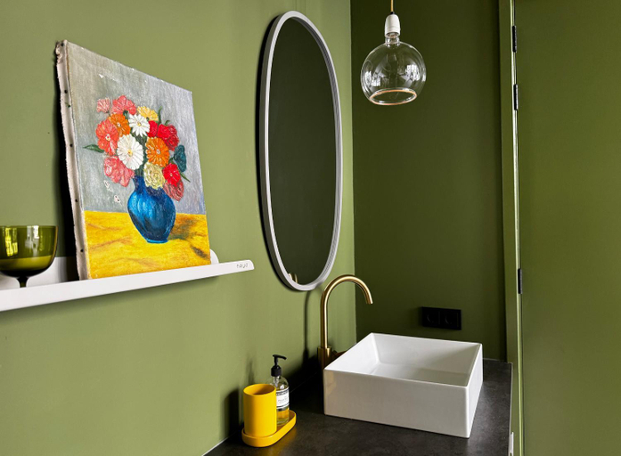Bathroom 3, Daen’s Greenhouse, Utrecht