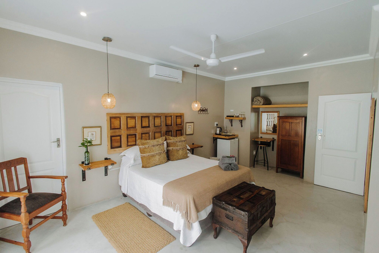 Bedroom 3, iGwalagwala Guest House, Umkhanyakude