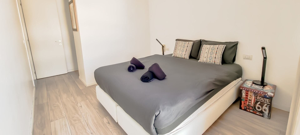 Others 3, Design Apt Parking Included 2BDR TL30
