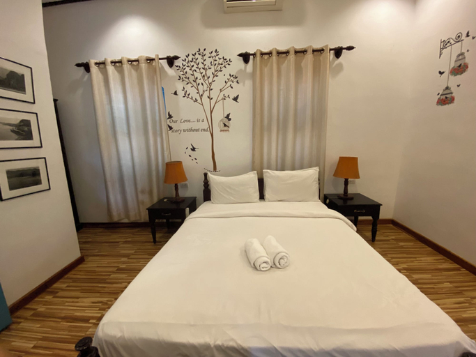 Bedroom 2, Ban Channuane, Luang Prabang