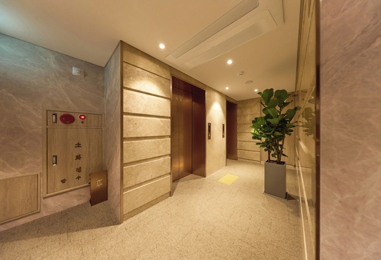 Sport & Beauty 4, Capace Hotel, Gangnam