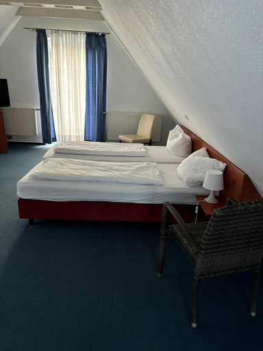 Bedroom 4, Hotel Altes Landhaus, Stormarn