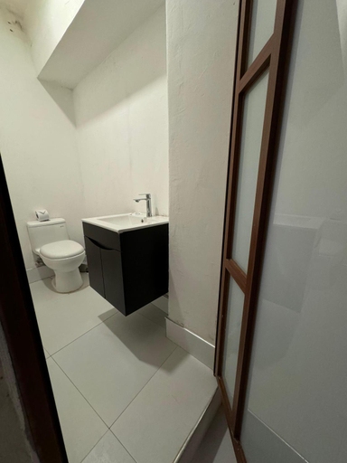 Bathroom 2, Waman Qorikancha, Cusco