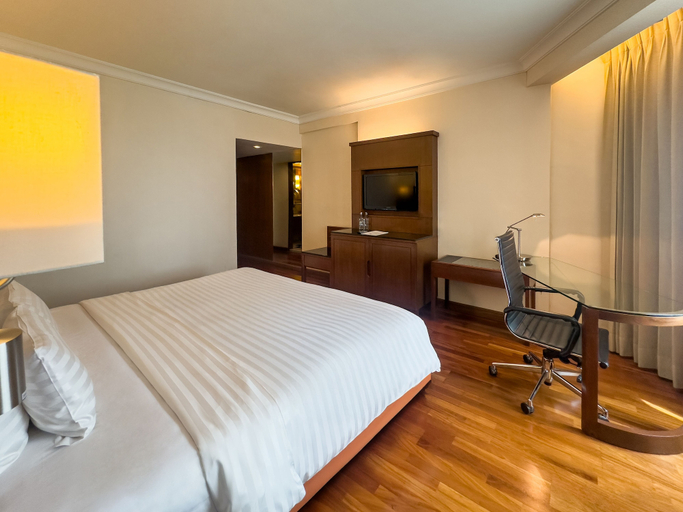Bedroom 13