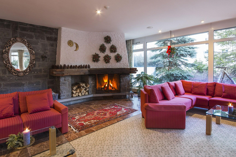 Public Area, Hotel Europa Suites, Maloja