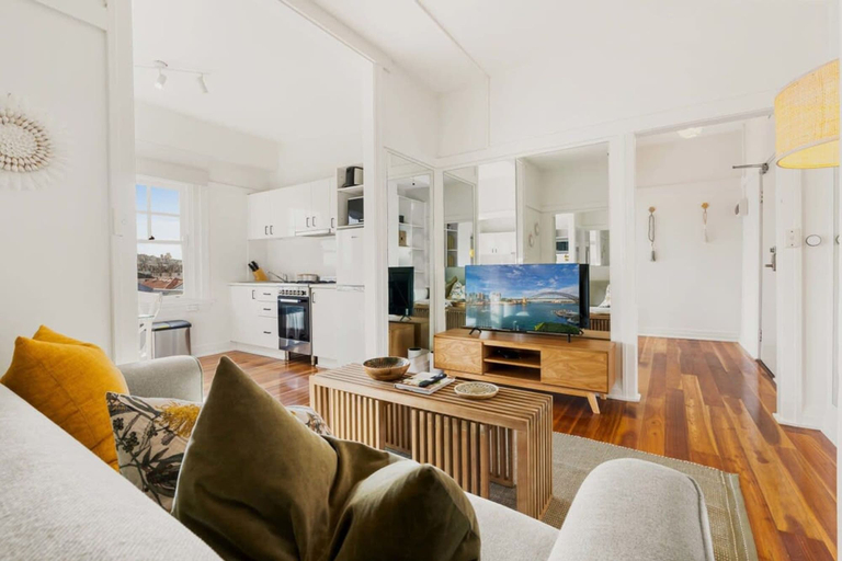 Room 5, Beachfront Serenity Bondi Beach, Sydney