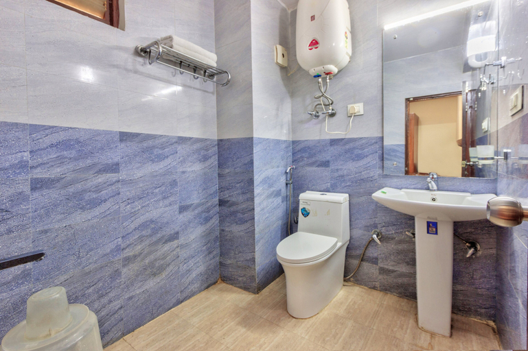 Bathroom 4, The mount Heaven Hotel Vijayant, Kullu