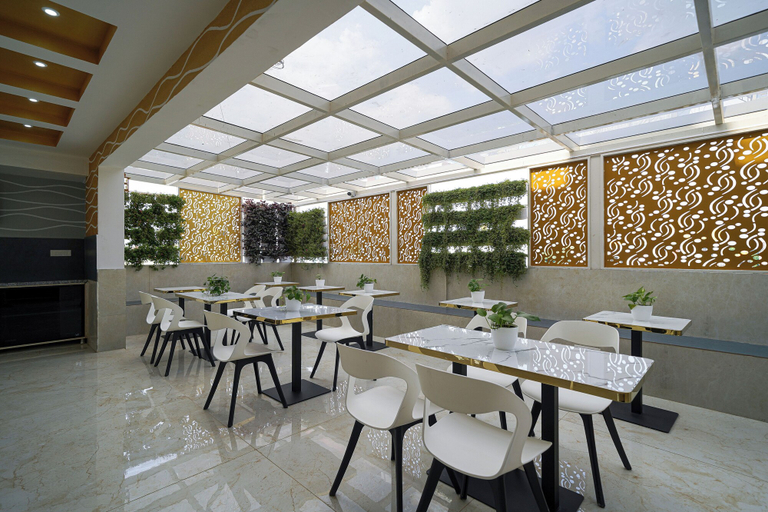 Food & Drinks 3, Open Hotel by Olive - Ejipura, Bangalore