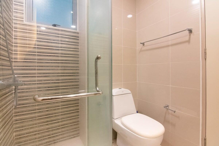 Bathroom 4, Lux 3BR Suite Puteri Harbour Near Legoland, Johor Bahru