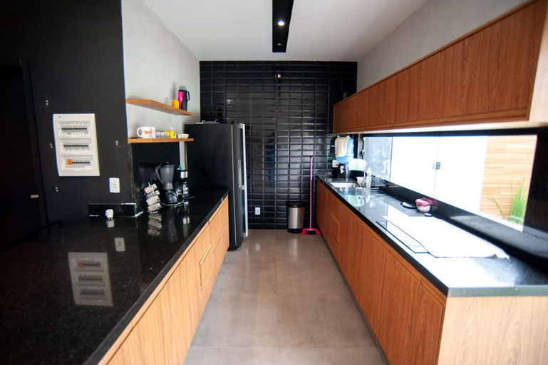 Room 5, Casa pet Friendly c Piscina Churrasqueira e Wi-fi, Saquarema