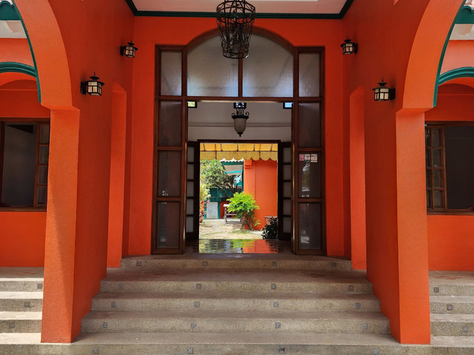 Exterior & Views 2, Kulibangbang Beach Resort, Bacnotan