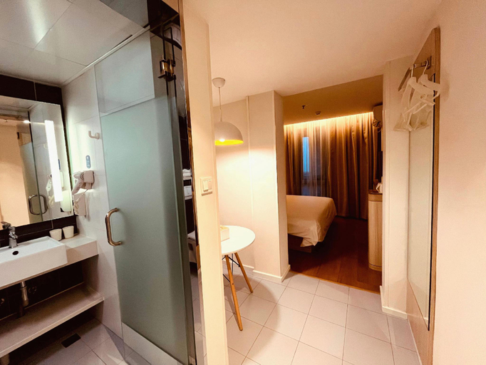 Bathroom 3, Hanting Hotel Beijing Yongding Road New Branch, Beijing