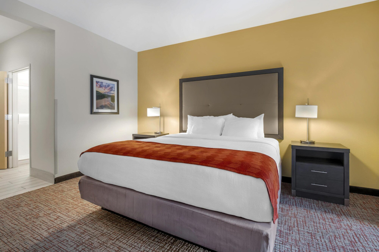 Bedroom 2, B/W Plus Elizabethtown Inn & Suites, Hardin