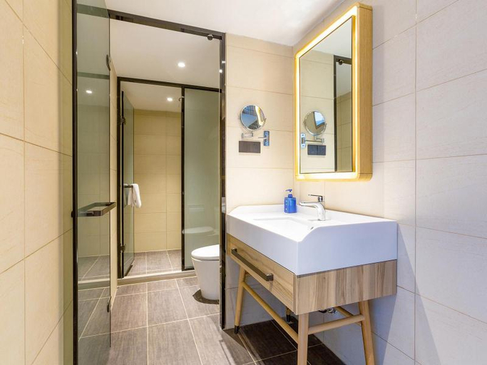 Bathroom 4, Hanting Hotel Beijing Wudaokou Tsinghua Park, Beijing