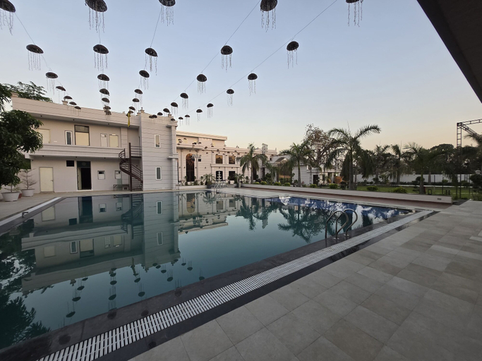 Sport & Beauty 2, Hotel Divine Banaras, Varanasi