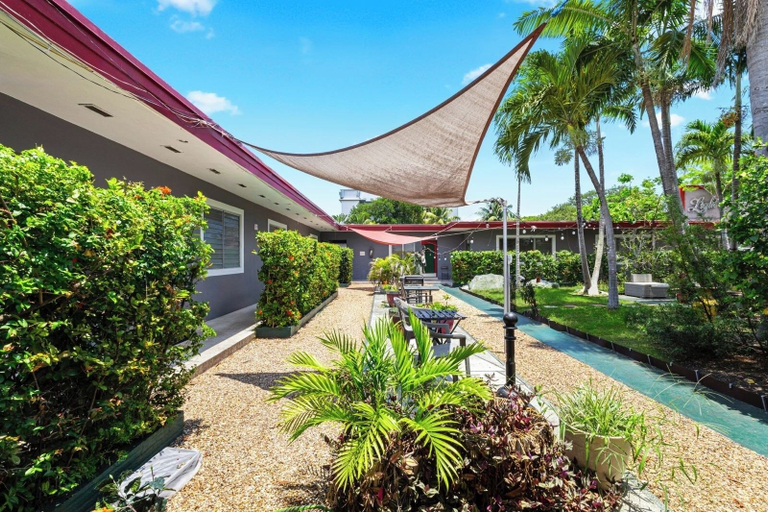 Others 5, Pet-friendly 1BR Studio w/ Parking & Bbq, Hollywood, Broward