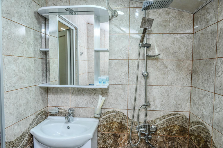 Bathroom 4, Hotel S.R, Tbilisi