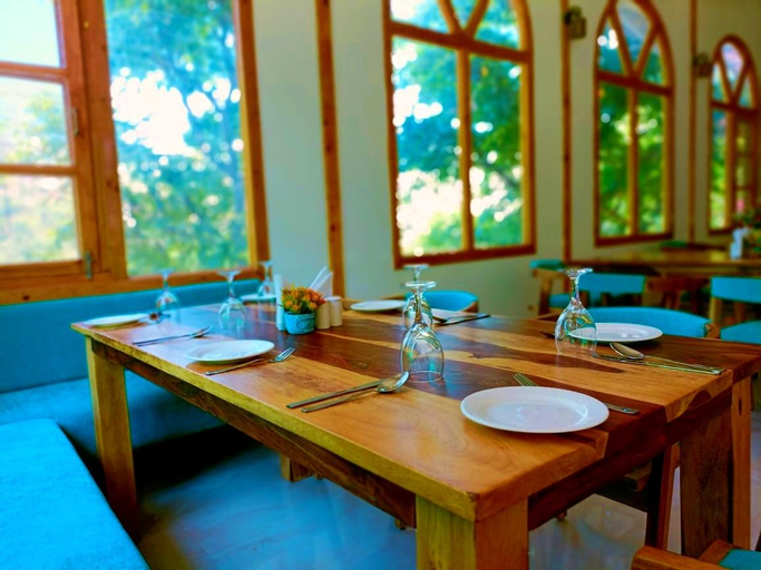 Food & Drinks 3, Aaroham by Aamod - Shoghi (Shimla), Shimla