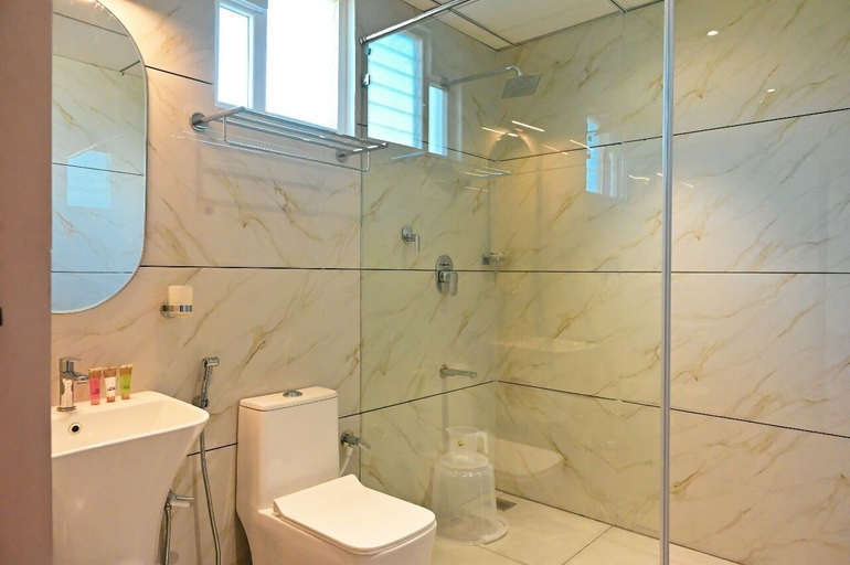 Bathroom 3, Hotel S S International, Kodagu