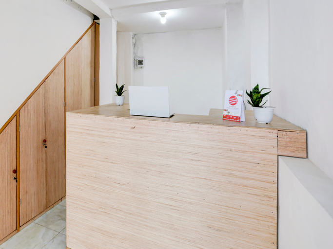 Public Area 2, OYO 90756 Melasti Hills Room & Cafe, Badung