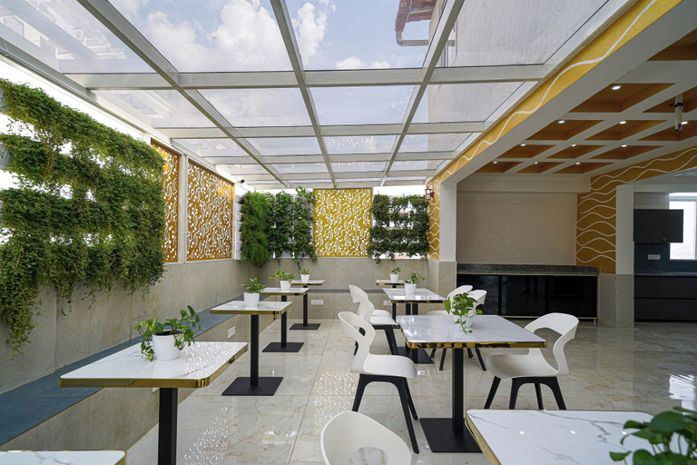 Food & Drinks 5, Open Hotel by Olive - Ejipura, Bangalore