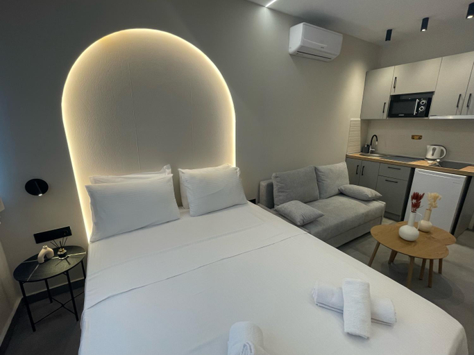Others 4, Ladadika Urban Suites, Central Macedonia