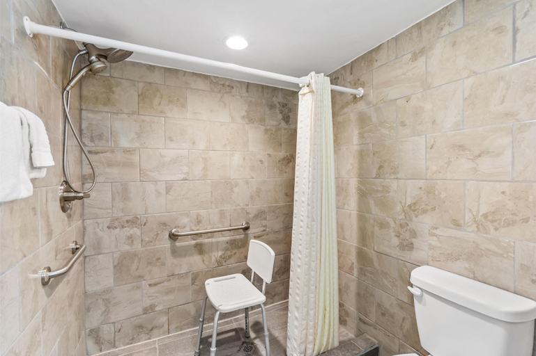 Bathroom 4, Americas Best Value Inn & Suites Williamstown, Grant