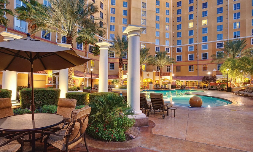Sport & Beauty 2, Grand Desert Las Vegas by HelloVacay, Clark