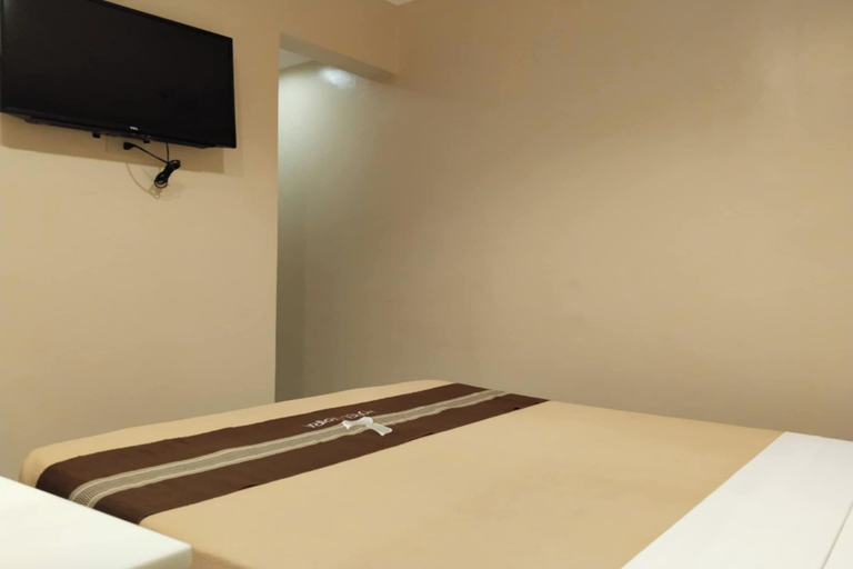 Bedroom 3, Hotel Lapira, Vigan City