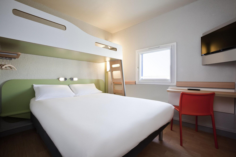 Bedroom 3, ibis budget Pontault Combault RN4 Marne la Vallée, Val-de-Marne