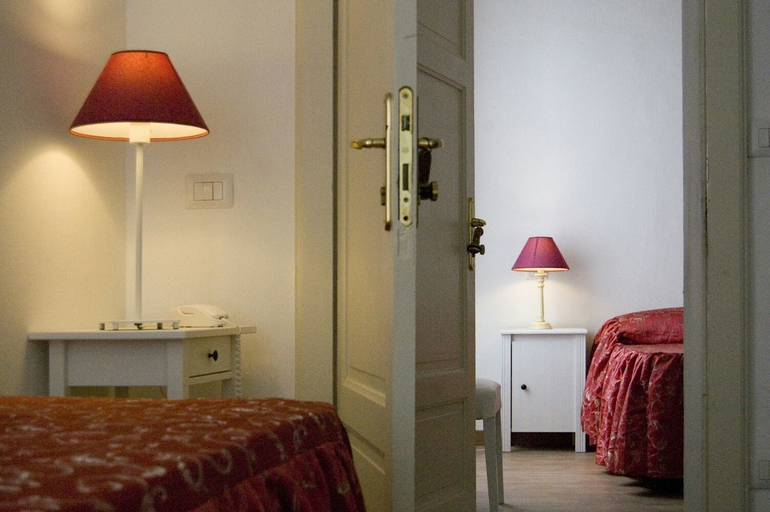 Bedroom 2, Relais La Corte Dei Cavalieri, Siena