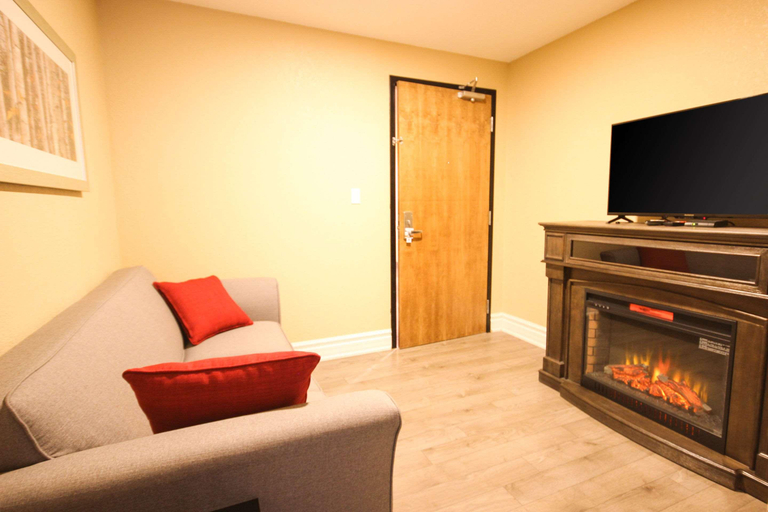 Public Area 3, Quality Inn Bracebridge, Muskoka